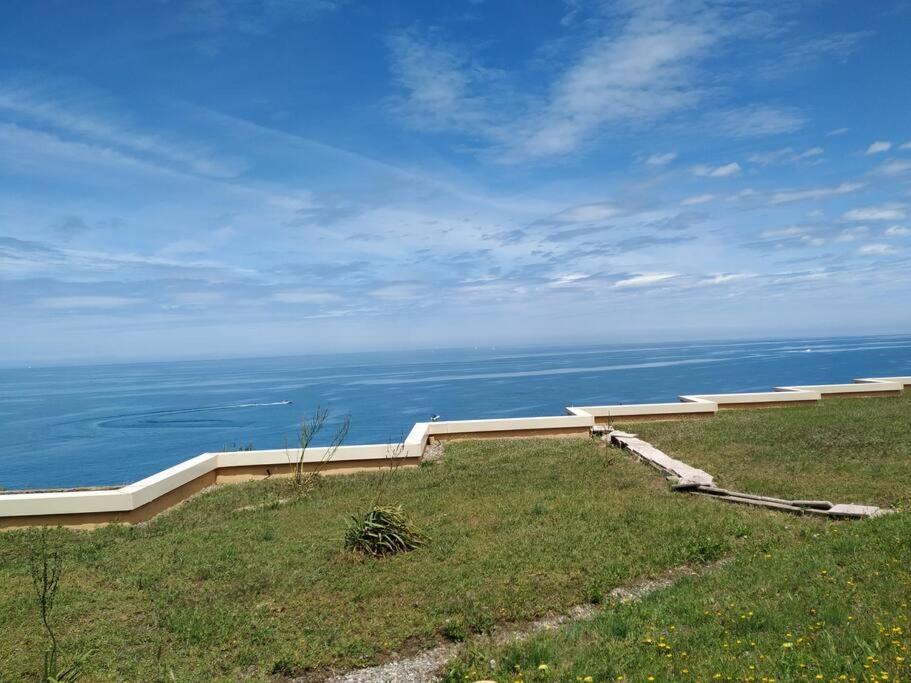 Location Vue Mer Du Samedi Au Samedi, Clim, Parking, Piscine, Plage Коллиур Экстерьер фото